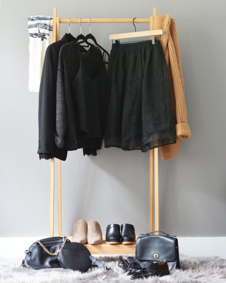 Read more about the article 3 Ways to Style a Skirt