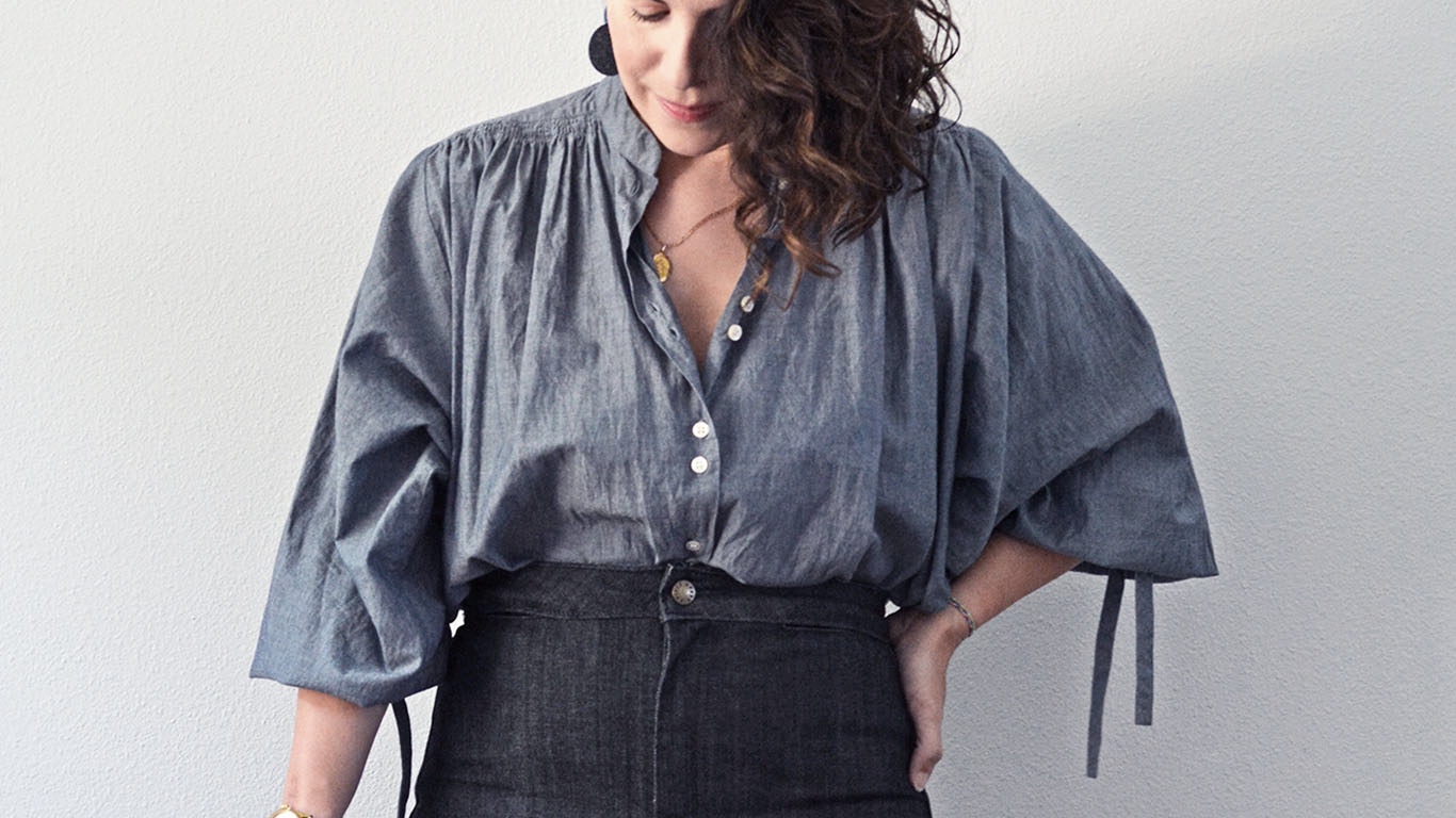 15 Best Chambray Shirts for Women in 2022 - Cute Women's Chambray Shirts