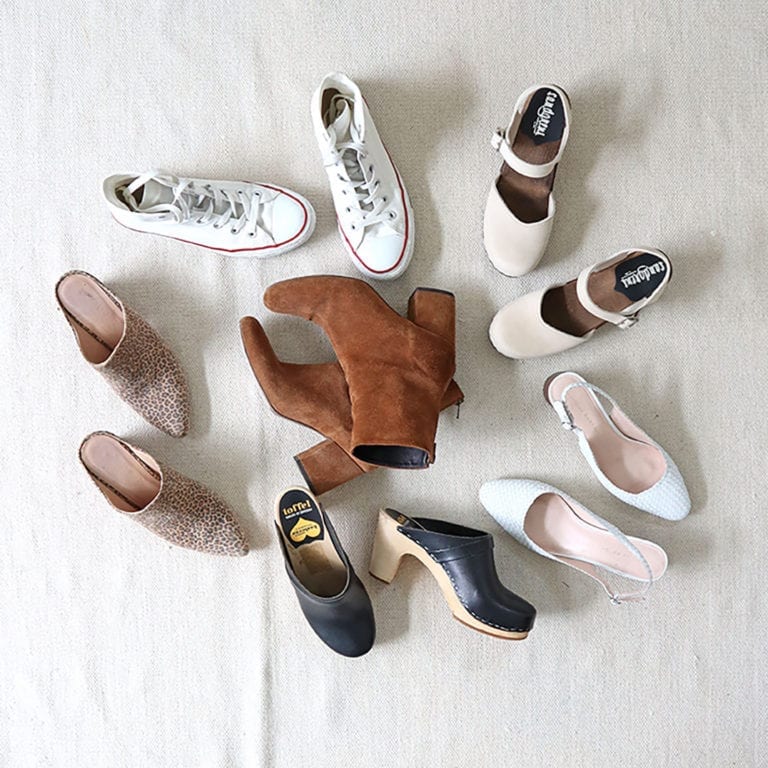 The shoes in my shoe capsule wardrobe arranged around in a circle.
