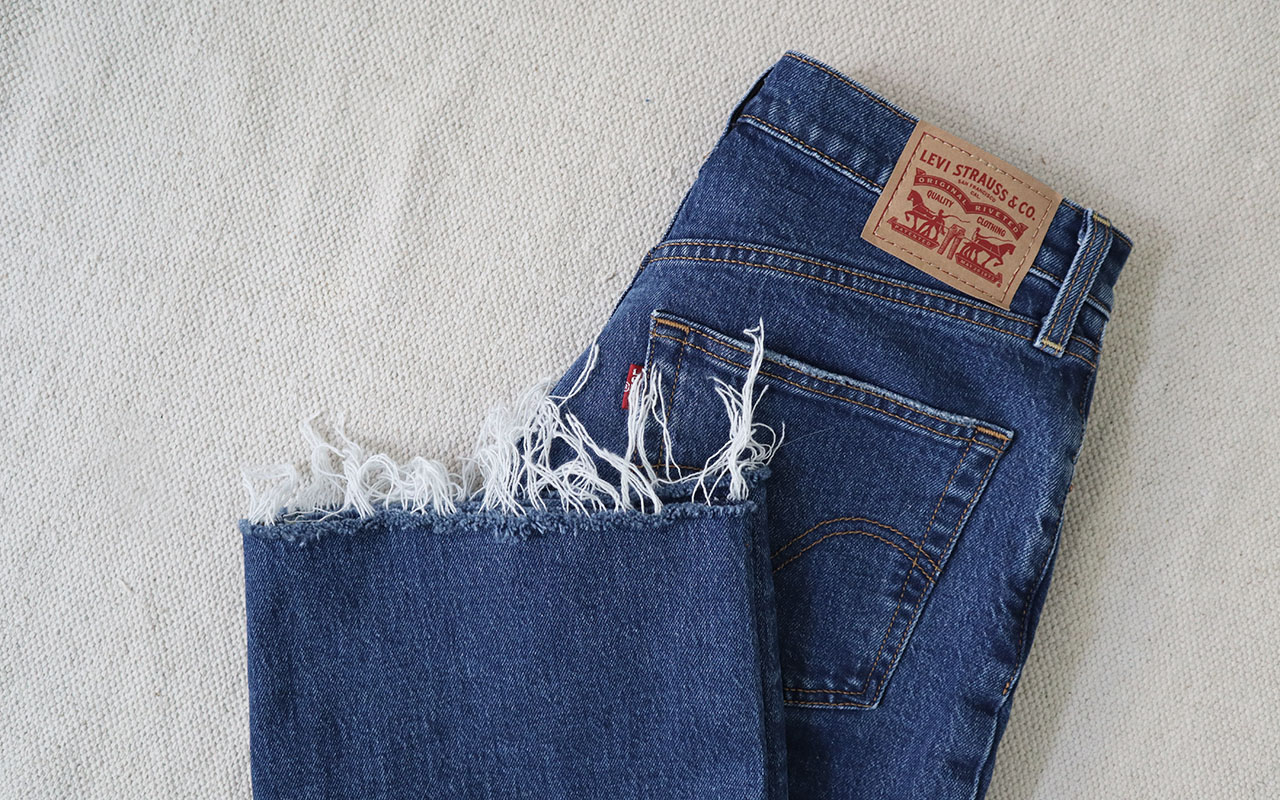 7 For All Mankind Frayed Edge Denim Boxmodular br