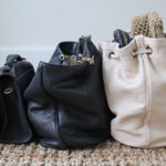 Read more about the article 3 Easy Steps to Declutter Handbags and Organize Them