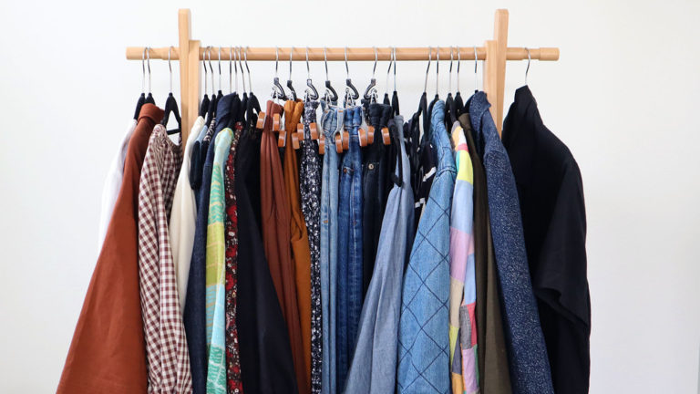 Read more about the article What’s in my Colorful Spring Capsule Wardrobe?